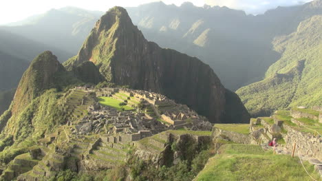 Machu-Picchu-evening-light-1s