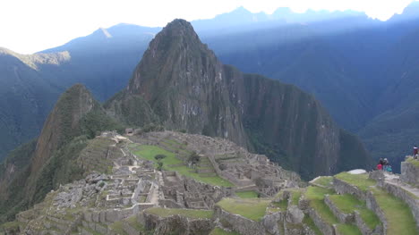 Machu-Picchu-early-morning-before-sun