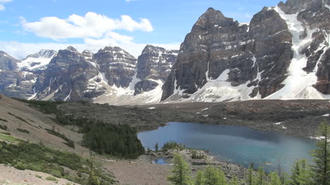 Canadian-Rockies-Banff-Eiffel-Lake-with-row-of-peaks