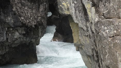 Canada-Icefields-Parkway-Bow-Falls-foaming-in-crevice