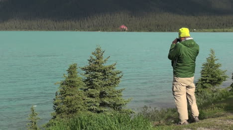 Canadá-Alberta-Banff-Bow-Lake-Bank-Hombre-Toma-Fotografías-9