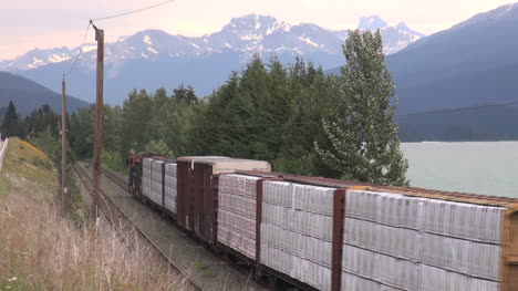 British-Columbia-Mount-Robson-train-by-Moose-Lake