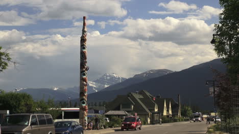 Canada-Alberta-Jasper-totem-pole