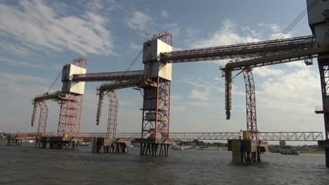 Brazil-Santarem-grain-loader-on-the-Amazon-s