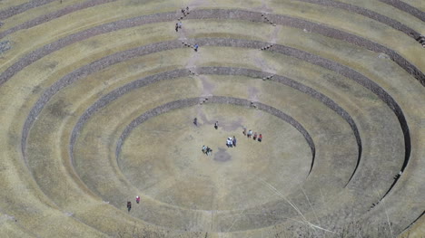 Peru-Moray-agricultural-terraces-tourists-in-center