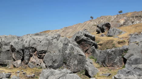 Peru-Sacsayhuaman-Zerklüftete-Felsen-Und-Natürliche-Rutschen-3