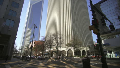 Charlotte-city-uptown-signal-crossing-timelapse