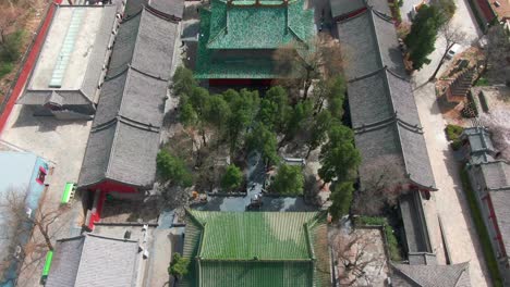 Fotografía-Aérea-Del-Templo-Shaolin,-El-Lugar-De-Nacimiento-Del-Kung-Fu-Chino