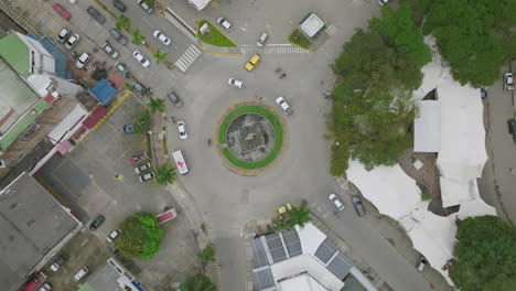 Top-down-aerial-footage-of-a-roundabout-in-Jamundí,-Colombia