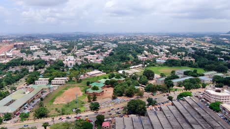 Vista-Escénica-De-Ariel-De-La-Ciudad-De-Abuja,-Nigeria,-Barrio-Residencial-3