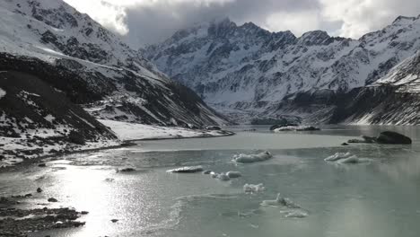 Winter-wonderland-of-Aoraki,-Mount-Cook-National-Park,-New-Zealand---aerial-drone-beautiful-landscape