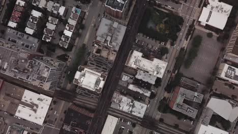 Aerial-footage-of-Chicago-facing-down-zooming-out