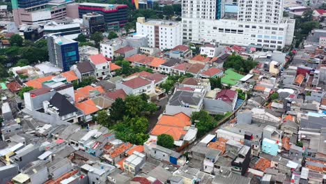 Asian-homes-and-neighborhood-in-jakarta-indonesia,-aerial