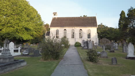 The-oldest-church-in-New-Zealand,-historic-building-and-sightseeing-spot-Christ-Church,-Russell