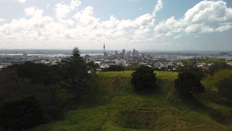 Stadtbild-Und-Stadtgebiet-Einer-Großen-Und-Modernen-Stadt-Mit-Wolkenkratzern