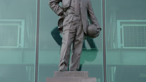 Estatua-De-Sir-Matt-Busby-1