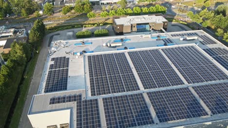 Jib-up-of-solar-panels-on-large-warehouse