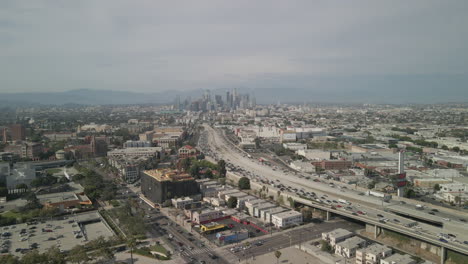 Der-Freeway-110-In-Los-Angeles