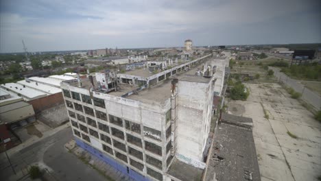 4k-drone-view-of-abandoned-manufacturing-plant-in-Detroit-1