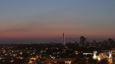 Sonnenaufgang-In-Der-Innenstadt-Von-Asunción,-In-Der-Nähe-Der-Kathedrale