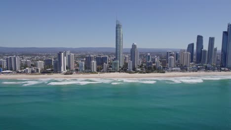 Waterfront-Hotels---Q1-Tower-Building-In-Surfers-Paradise,-Gold-Coast,-QLD,-Australia---drone-shot