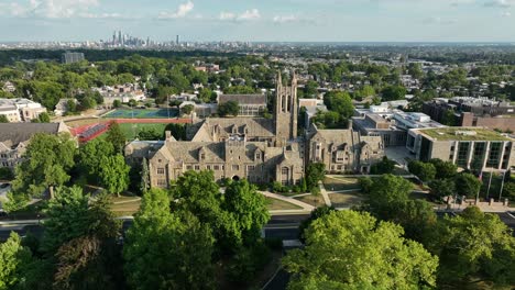 Saint-Joseph's-University-in-the-Philadelphia-suburbs