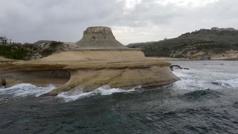 Increíble-Vista-Panorámica-Del-Tormentoso-Mar-Mediterráneo