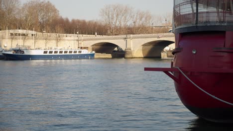 View-From-Promenade-Of-Ferryboat-Docked-On-Seine-River-Near-Pont-De-Tolbiac-In-Paris,-France