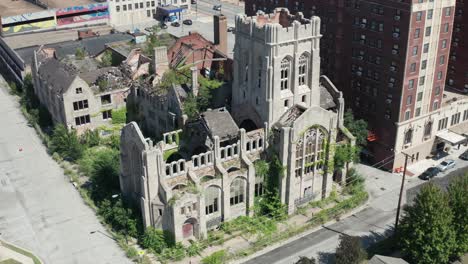 Abandoned-historic-City-Methodist-Church-in-Gary,-Indiana-with-drone-video-moving-down
