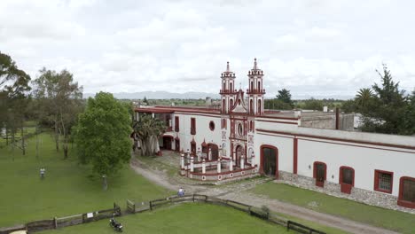 Hacienda-Ixtafiayuca-Ranch-Building-for-Tourists-in-Mexico,-Aerial