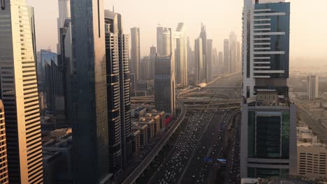 Centro-De-Dubai-Vista-Aérea-Puesta-De-Sol