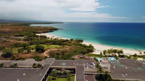 Luxury-Hotel-Accommodation-And-Resorts-In-Hapuna-Beach,-Big-Island-Of-Hawaii