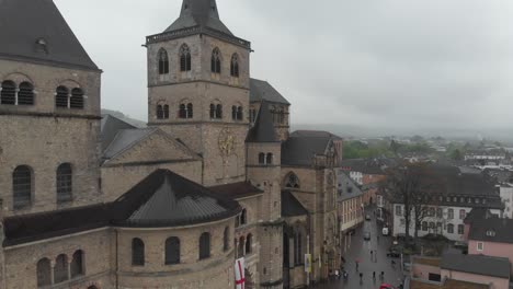Aerial-Pedestal-view-of-church-and-St