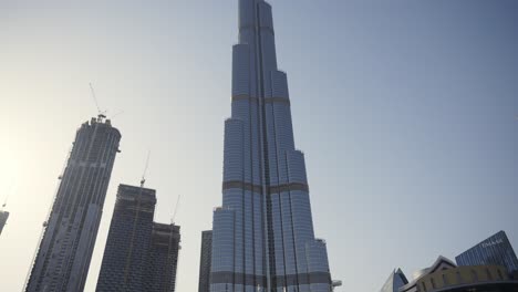 Burj-Khalifa-Downtown-Dubai-skyscraper