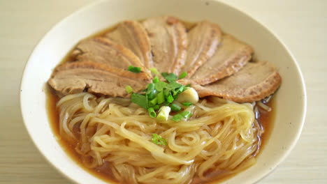 Duck-noodles-with-stewed-duck-soup---Asian-food-style-1