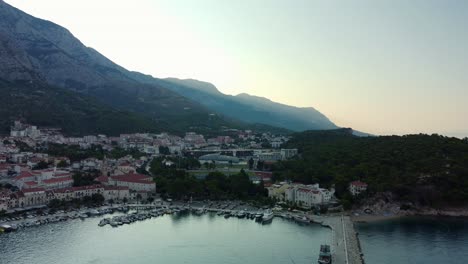 4K-Footage-of-the-Port-of-Lukobran-Maraska,-Croatia