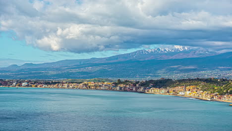 Nazionale-Taormina-Exotische-Flitterwochenküste-Italien