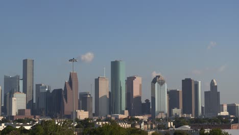 Establishing-crane-shot-of-downtown-Houston,-Texas