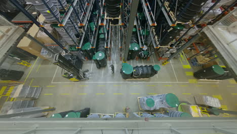 Time-Lapse-Of-Workers-Working-In-A-Industrial-Distribution-Warehouse