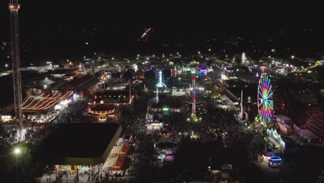 Flying-On-The-Exhibition-Venue-At-The-Washington-State-Fair-In-Puyallup,-Washington,-USA