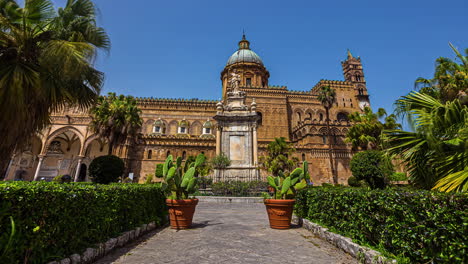 Cathedral-in-Palermo,-Sicily,-Italy