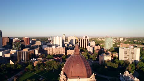 The-Golden-Boy,-close-up-drone-shot,-Winnipeg,-Canada