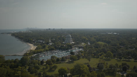 Aerial-hyperlapse-footage-of-the-Bahai-Temple-that-is-outside-of-Chicago
