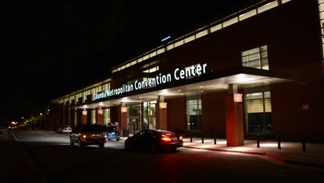 Nighttime-View-Of-The-Columbia-Metropolitan-Conference-Center-In-Columbia,-South-Carolina