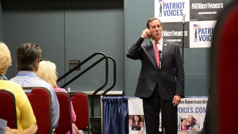 Republican-Party-Campaign-Event-For-Us-President-Leading-To-The-Iowa-Caucus-Featuring-Rick-Santorum