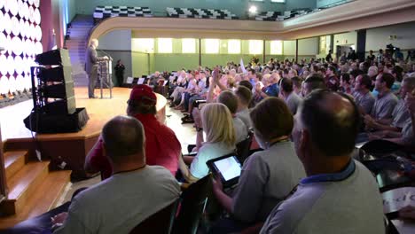 El-Representante-Estadounidense-Steve-King-Presenta-Al-Candidato-Presidencial-Republicano-Ted-Cruz-En-Un-Evento-De-Campaña-En-Iowa