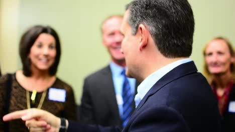 Presidential-Candidate-Conservative-Ted-Cruz-Greets-Supporters-Jokes-With-Supporters-And-Political-Supporters-In-Iowa