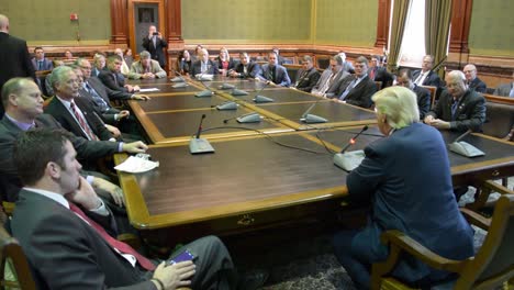 Us-Republican-Presidential-Candidate-Donald-Trump-Meets-With-Iowa-State-Representatives-And-Talks-About-The-Middle-East-During-The-Iowa-Caucus