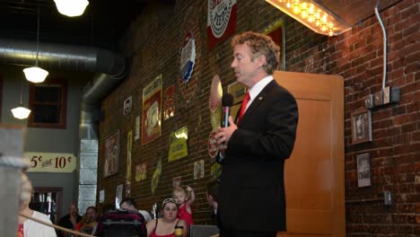 Us-Republican-Presidential-Candidate-Senator-Rand-Paul-Talks-About-The-Middle-East,-Freedom,-Arab-Spring-And-Radical-Islam,-Iowa-Caucus