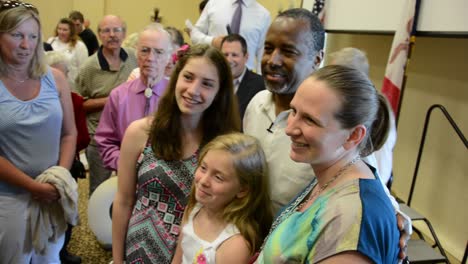 Conservative-African-American-Republican-Presidential-Candidate-Dr-Ben-Carson-With-Iowa-Caucus-Supporters